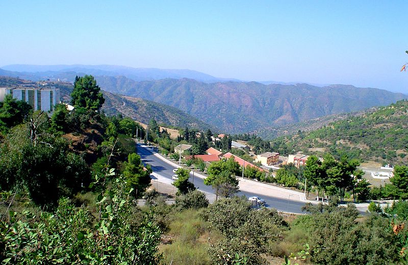 File:Deux Bassins الحوضين - panoramio.jpg