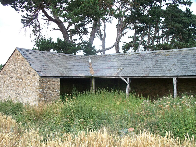 File:Doctor's Barn (2) - geograph.org.uk - 2005787.jpg