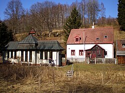 Pavillon des Mineralbrunnens.