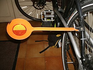 A bicycle safety wing Ecarteur velo.jpg