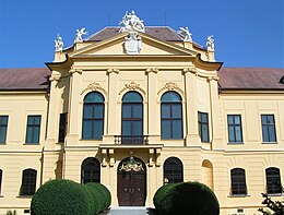 Eckartsau Schloss.JPG