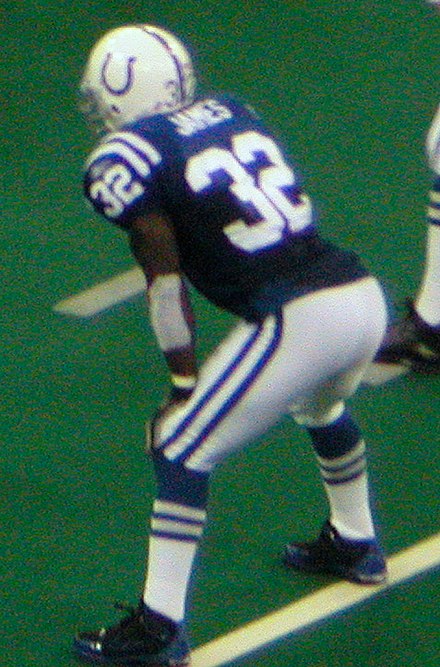James playing for the Indianapolis Colts in 2004