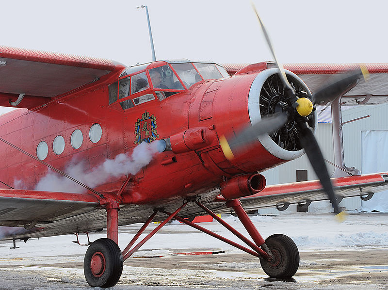 File:Engine start An-2 (4431428939).jpg