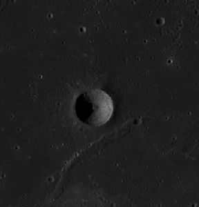 Cràter Fahrenheit (imatge del LRO)