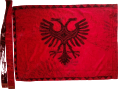 Flamuri i Batalionit Sulmues Ushtarak "Erzeni".svg
