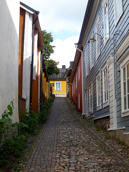 File:Gamla Stan (9769372551).jpg