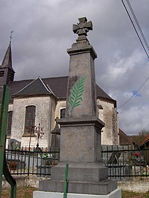 Guisy monument aux morts.jpg