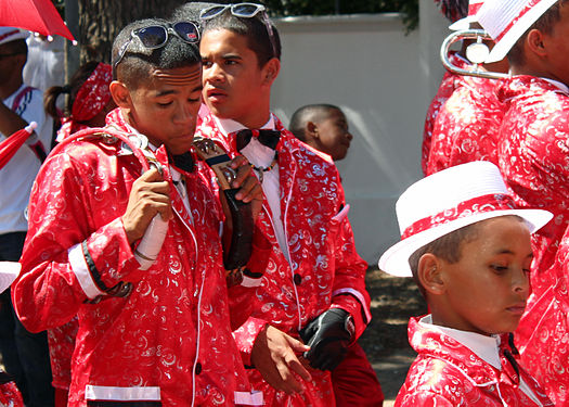 Cape minstrels strut their stuff at an annual parade