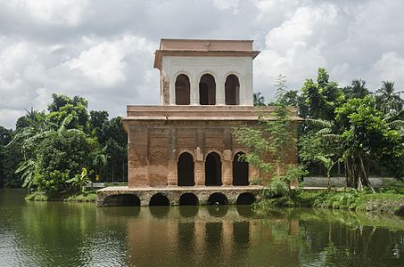Hawa Khana, Puthia, Rajshahi, Bangladesh. Foto: Maun Sarwar Licenza: CC-BY-SA-4.0