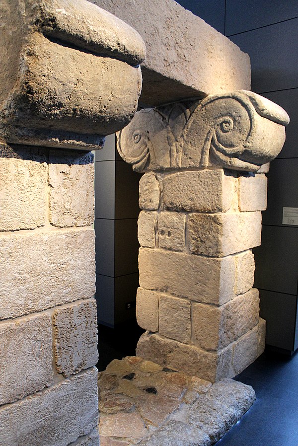 Royal fortress gate found at Hazor, now in the Israel Museum