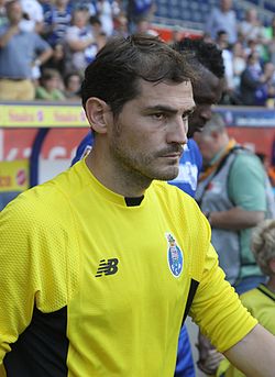 Iker Casillas (19184657063).jpg