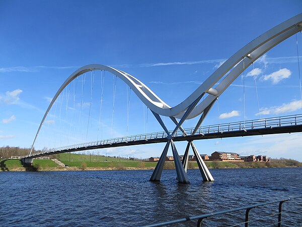 Image: Infinity Bridge (32620656354)