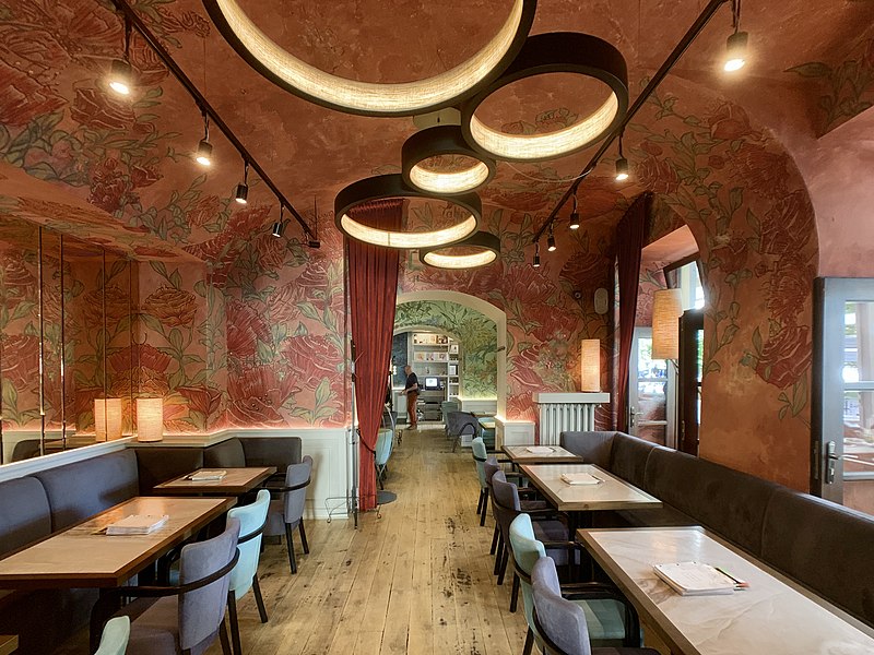 File:Interior of Zalipianki Ewa Wachowich Restaurant, Kraków, Poland, 2019, 02.jpg