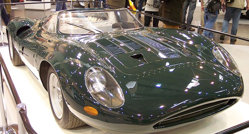 File:Jaguar XJ 13 vr green TCE.jpg