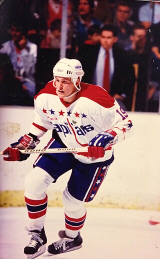 <span class="mw-page-title-main">John Druce</span> Canadian ice hockey player (born 1966)