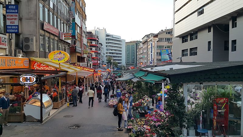 File:Kızılay street 2015.jpg