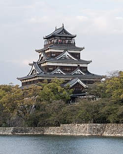 Keep tower, Hiroshima Castle, Southwest remote view 20190417 1.jpg