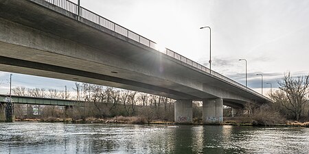 Konrad Adenauer Brücke, Würzburg, partial view 20140109 4