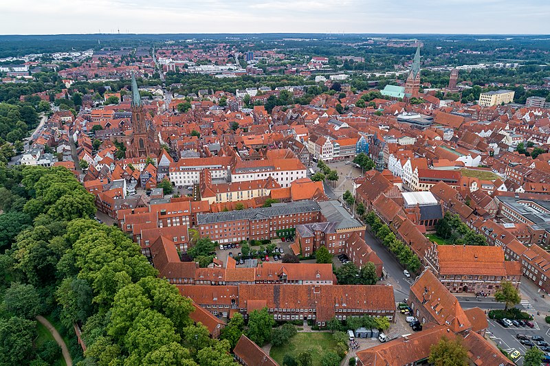 File:Lüneburg Innenstadt Luftaufnahme 01.jpg