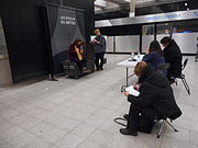 パリの地下鉄の駅構内でのパフォーマンスを許されるアーティストを選ぶオーディション