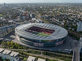 London Emirates Stadium arsenal.jpg