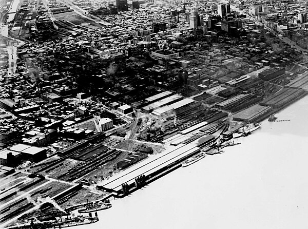 Docks of the United Fruit Company in New Orleans, 1922