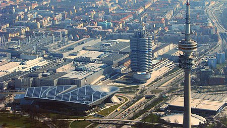 Tập_tin:Luftbild_München_u.a._Olympiapark_Eissportzentrum_Olympiaturm_Petuelring_B2R_Georg-Brauchle-Ring_BMW_-_Foto_Wolfgang_Pehlemann_HSBD4381.jpg