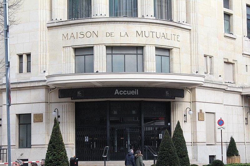 File:Maison Mutualité Paris 3.jpg
