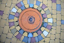 Файл:ManholeCoverKabardinka2.JPG