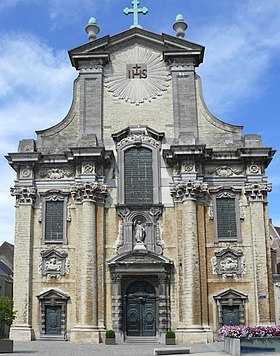 Szemléltető kép a Mecheleni Szent és Péter templom