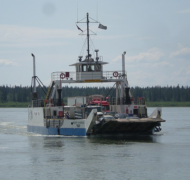 File:Merv Hardie ferry from Fort Providence side 05 (cropped).jpg