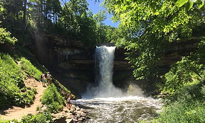 How to get to Minnehaha Falls with public transit - About the place