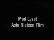 Fayl: Mod lyset (1919) .webm