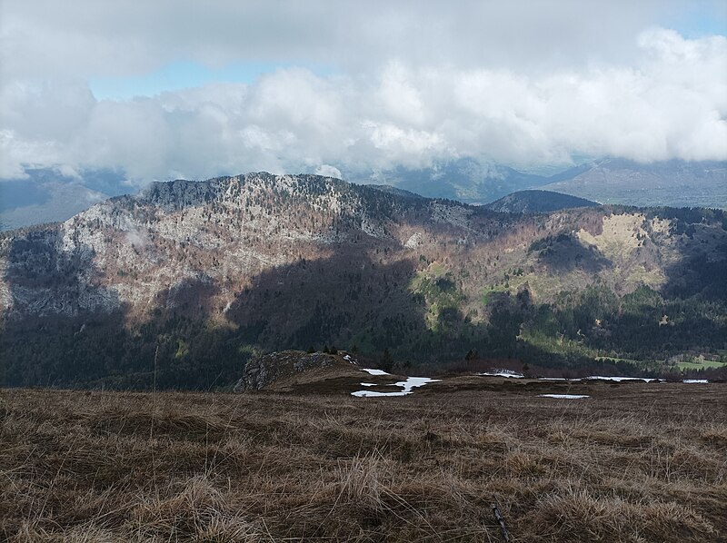 File:Mont Julioz 1.jpg