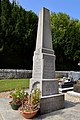 Le monument aux morts.