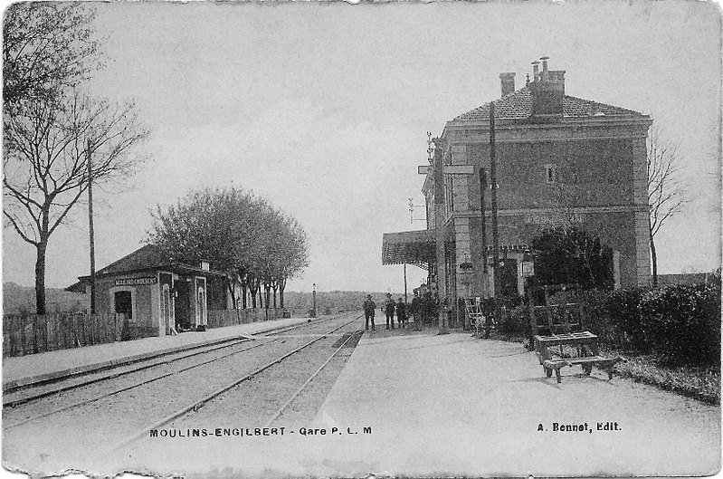 File:Moulins-Engilbert Gare PLM.jpg