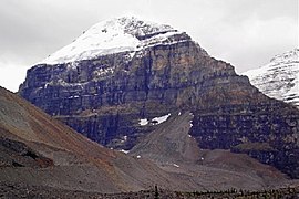 Lefroy Dağı 3420 m.jpg