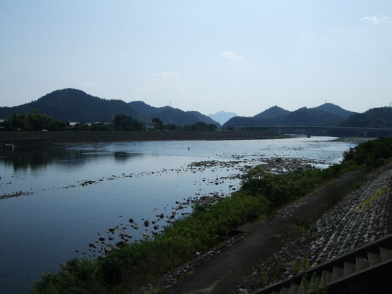 File:Nagara river in oze seki.JPG