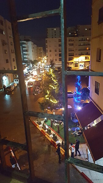 File:Nuit à Oran.jpg