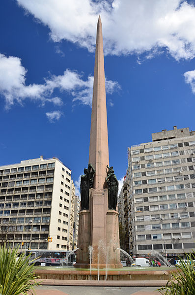 Image: Obelisco de los Constituyentes de 1830