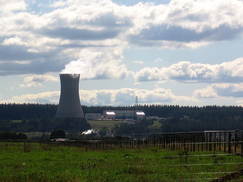 File:Ohaaki geothermal power station.jpg