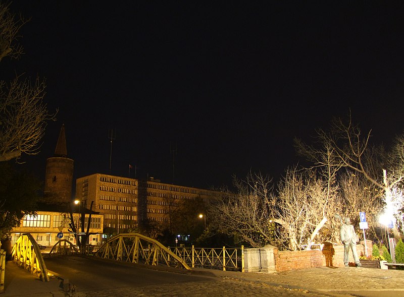 File:Opole - most nad kanałem Młynówka - panoramio.jpg