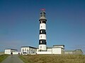 Le phare de Créac'h à Ouessant d’une hauteur de 47 mètres, est l’un des plus puissant d’Europe sinon du monde. Il a été mis en service en 1862. Ses deux lanternes superposées émettent un signal lumineux de huit faisceaux d’une portée de 60 kilomètres environ.