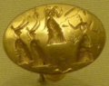Der Isopata-Goldring. Gefunden in Isopata (Kreta) im 15. Jahrhundert v. Chr.