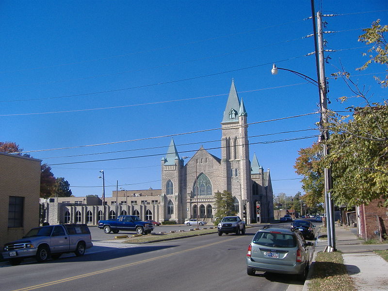 File:Paducah church.JPG