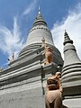 Main stupa at Wat Phnom