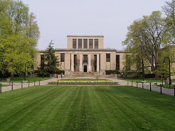 The East wing of the Pattee Library (center) is connected to the Paterno Library (to right, not seen) at Penn State University.