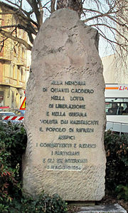 Monument commémoratif de guerre de la place Dalmatie 1954, 2.jpg