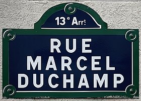 Voir la plaque.