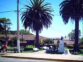 Plaza curanipe.JPG